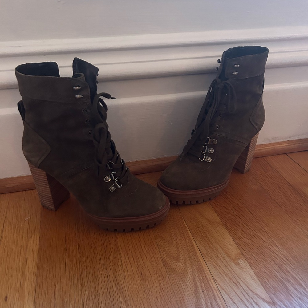 Vince Camuto Olive Lace-Up Combat Boots